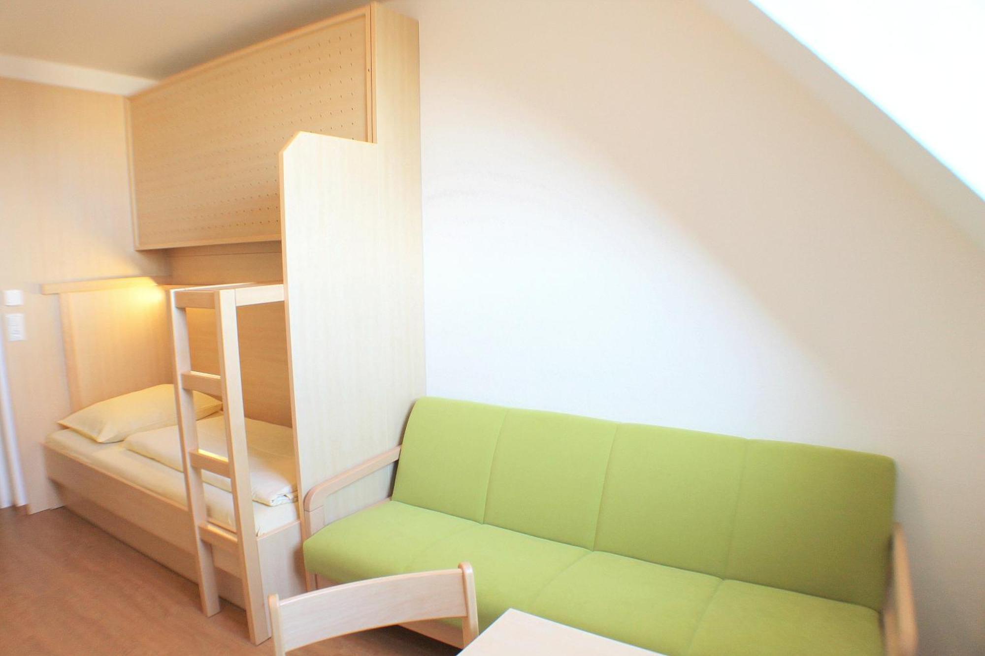 Jugendgästehaus St. Gilgen Værelse billede